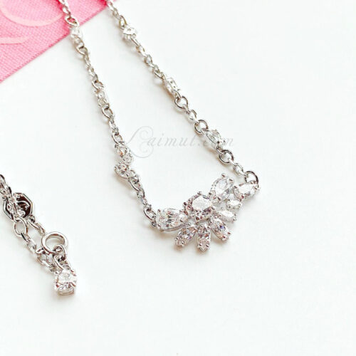 Dây Chuyền Swarovski Hoa Chính Hãng Flower Gema Pendant 5644683