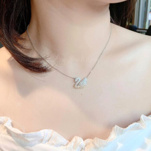 Dây Chuyền Swarovski Ombre Beige Iconic Swan Pendant 5215034
