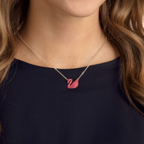 Dây Chuyền Swarovski Thiên Nga Đỏ Iconic Swan Pendant 5465400