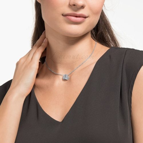 Dây chuyền Swarovski vương miện chính hãng Bee A Queen Pendant 5501080