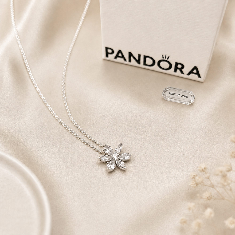 Dây chuyền Pandora 392387C01 chính hãng | Sparkling Herbarium Cluster Pendant Necklace | Laimut | Ảnh chụp thực tế