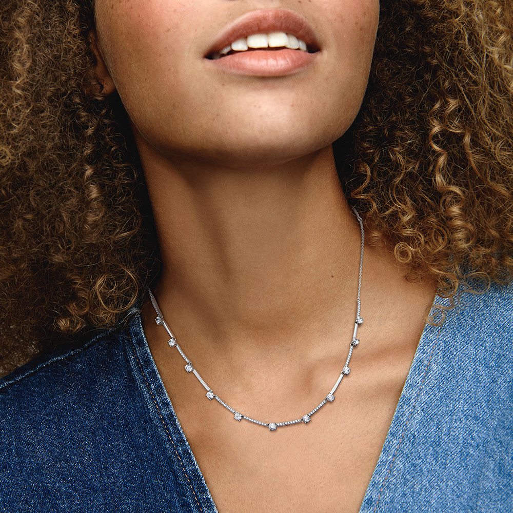 Dây chuyền Pandora 390059C01 chính hãng | Sparkling Pavé Collier Bars Necklace | Laimut | Ảnh mẫu đeo
