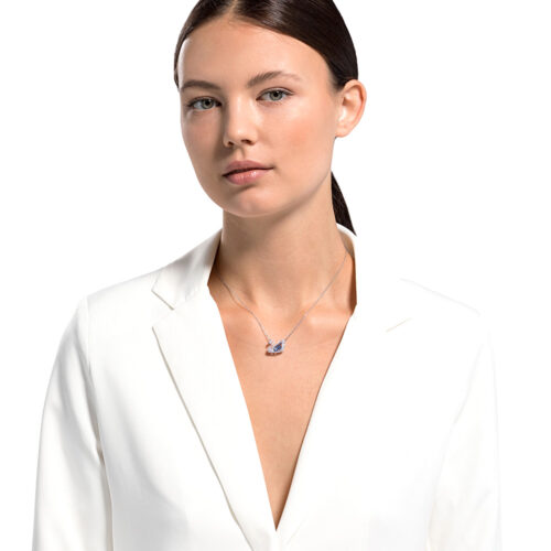 Dây chuyền Swarovski 5533397 chính hãng | Dancing Swan Necklace | Ảnh mẫu đeo