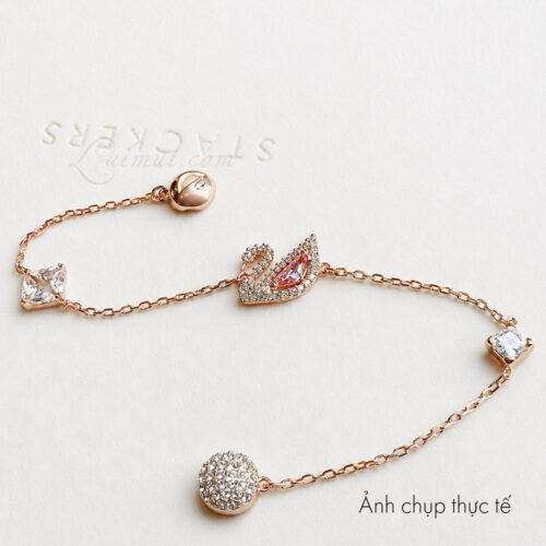 Lắc tay Swarovski 5485876 5472271 chính hãng | Dazzling Swan Bracelet | Ảnh chụp thực tế 02