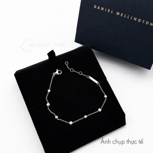 Lắc tay Daniel Wellington DW00401951 | Pearl Bracelet Silver | Laimut | Ảnh chụp thực tế