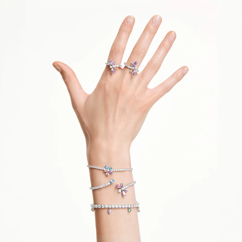 Lắc tay Swarovski 5749187 chính hãng | Ariana Grande x Swarovski bracelet | Laimut | Ảnh mẫu đeo