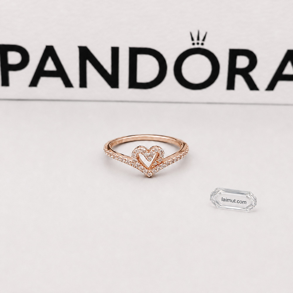 Nhẫn Pandora 189302C01 Sparkling Wishbone Heart Ring | Laimut | Ảnh chụp thực tế