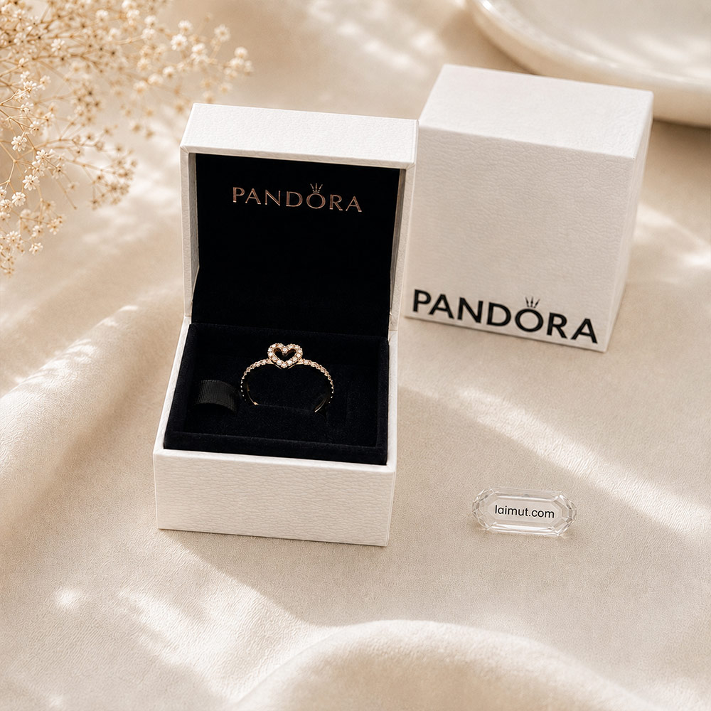 Nhẫn Pandora 189302C01 Sparkling Wishbone Heart Ring | Laimut | Ảnh chụp thực tế