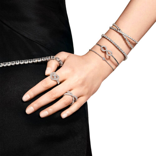 Nhẫn Swarovski 5677631 5677630 5677632 Hyperbola Ring | Ảnh mẫu phối đồ