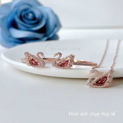 Vòng Tay Swarovski Thiên Nga Dancing Swan Bangle 5614122