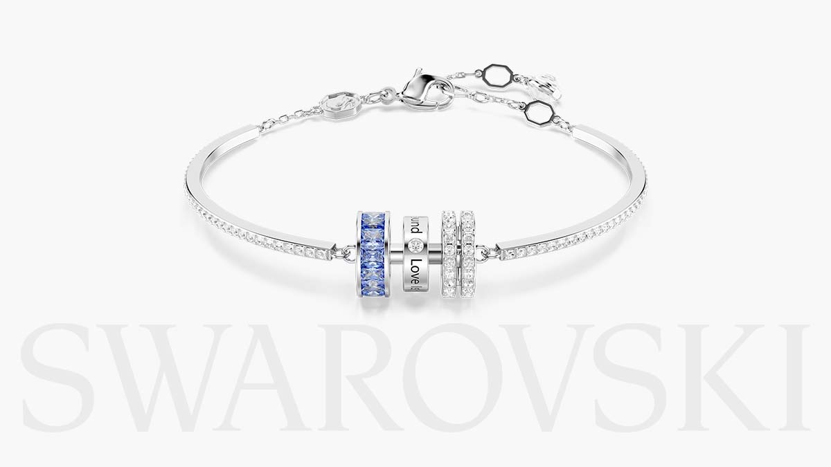 Vong-Tay-Swarovski-Love-Is-