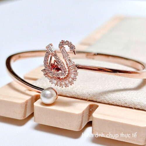 Vòng Tay Swarovski Thiên Nga Bay Swan Bangle 5734556