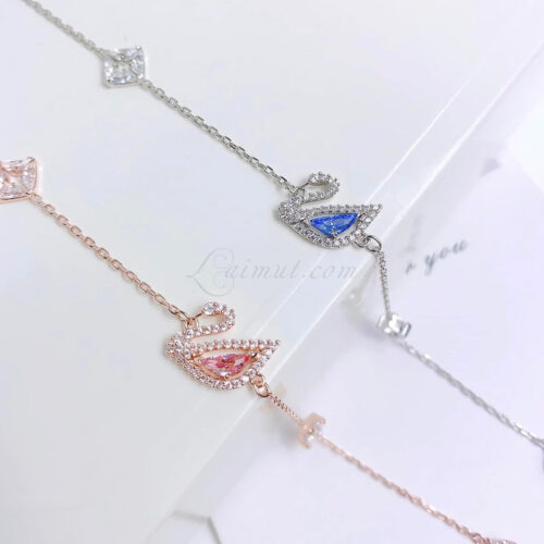 Dây Chuyền Thiên Nga Swarovski Xanh Hồng Dazzling Swan Necklace 5521074, 5469989