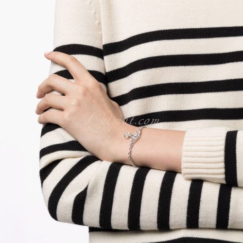 Vòng Tay Vivienne Westwood Chính Hãng Mayfair Bas Relief Bracelet 61020032W110W110