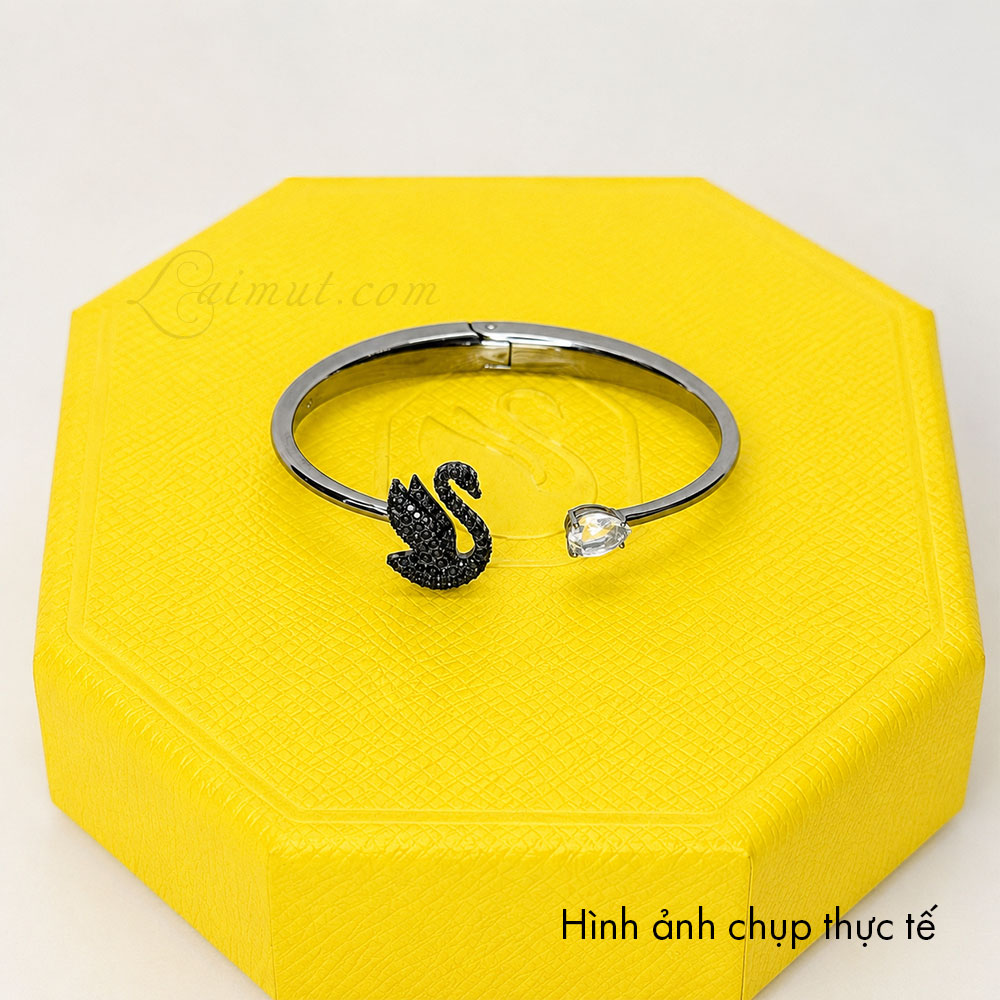 Vòng tay Swarovski 5688745 Swan Bangle | Ảnh thật 01